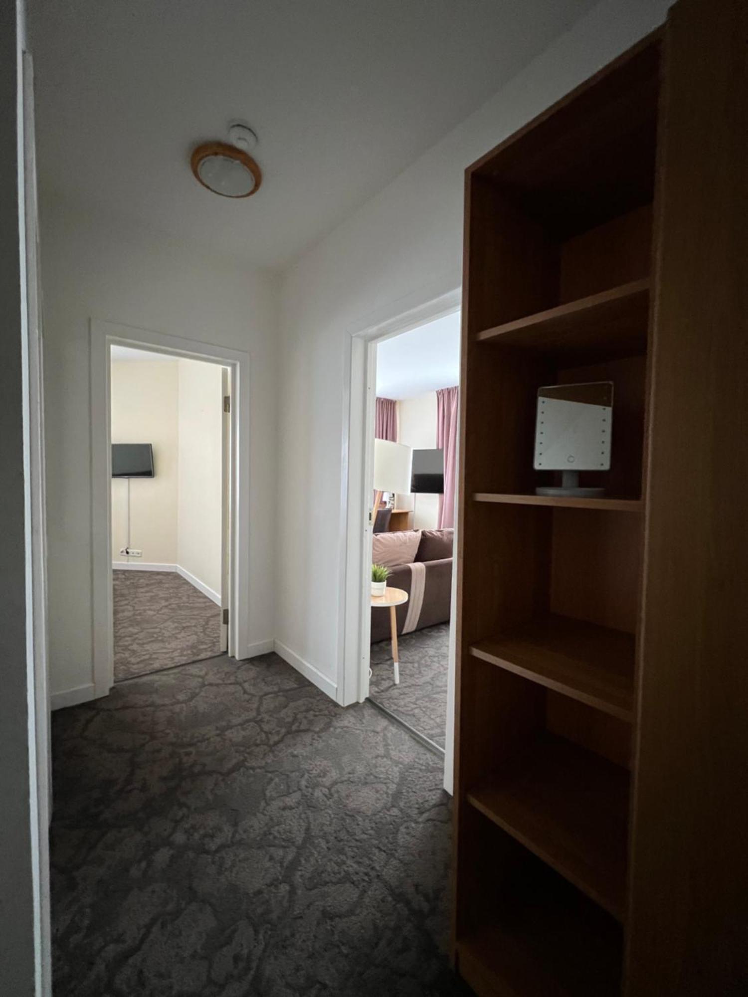 Butenas Hotel Tyla Birzai Ngoại thất bức ảnh
