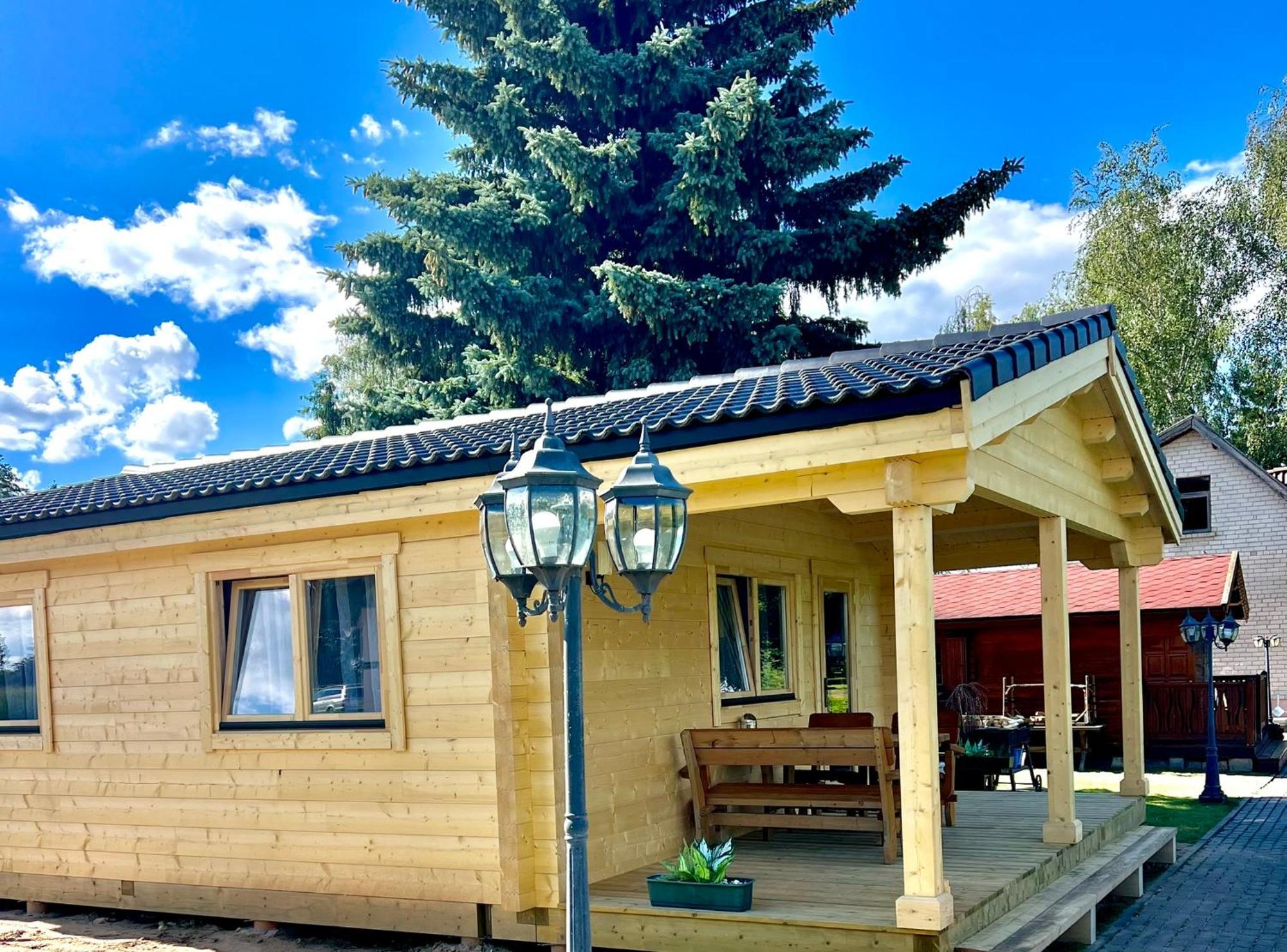 Butenas Hotel Tyla Birzai Ngoại thất bức ảnh